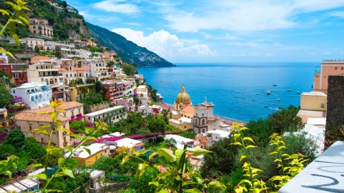 Campania_Positano_shutterstock_130406897